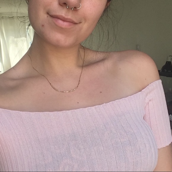 Straight neck off the shoulder baby pink top - Picture 6 of 7